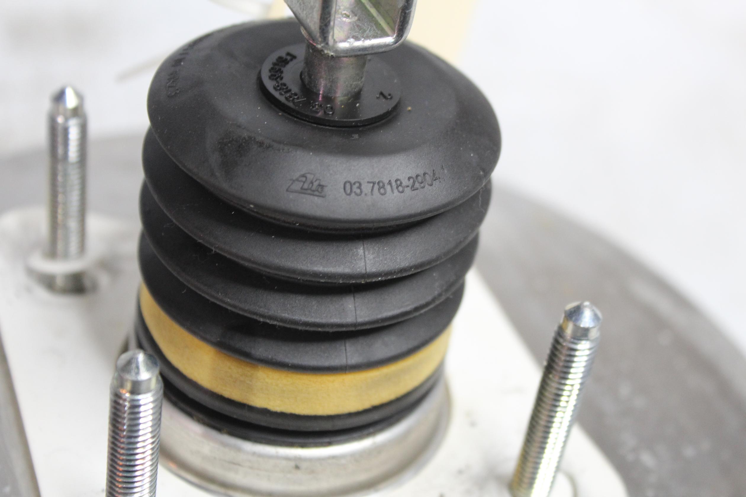 Land Rover L550 Discovery Sport Brake Booster LR083602 - Image 10