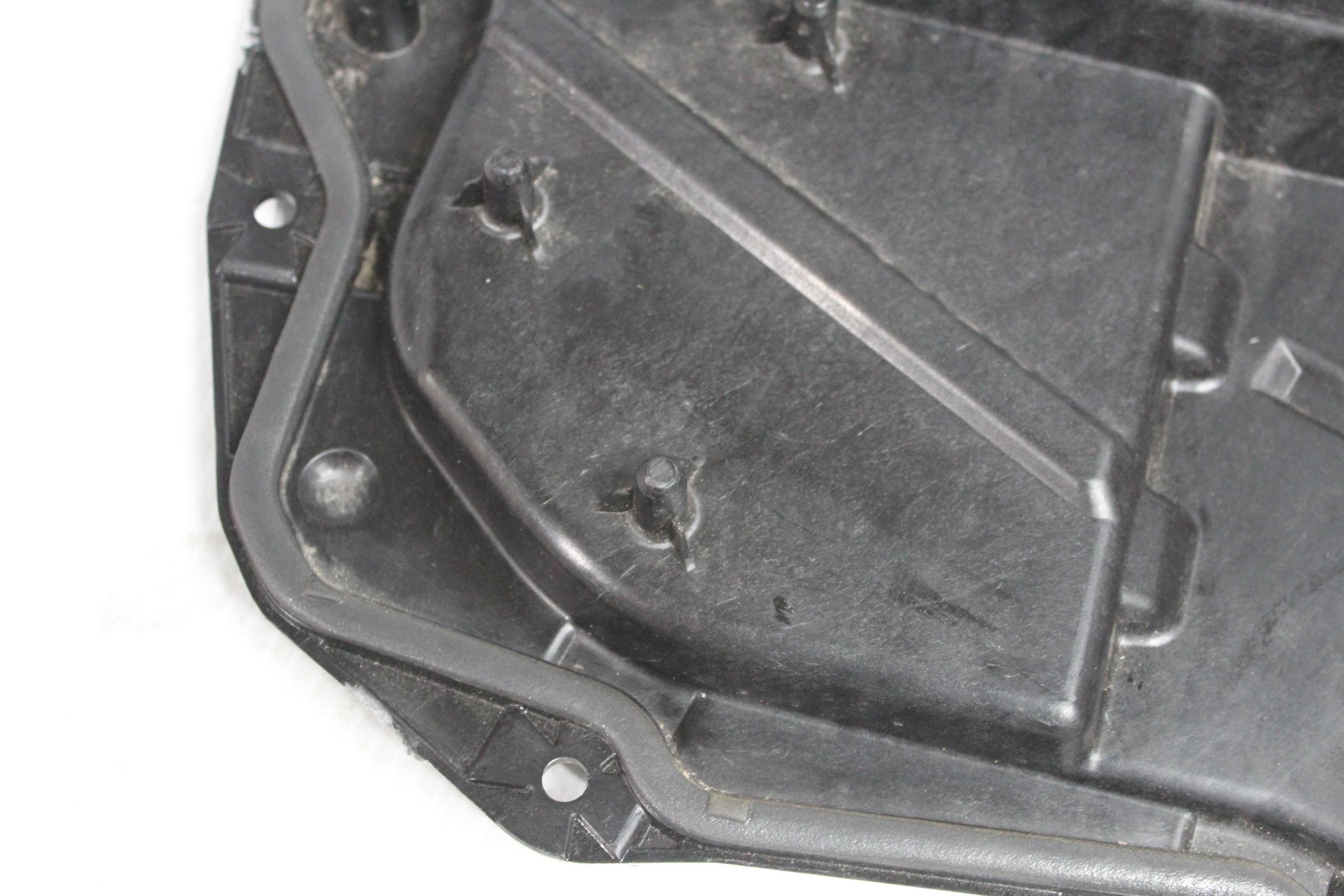 Land Rover L550 Discovery Sport RHR Right Rear Inner Door Panel Trim LR059006 - Image 13
