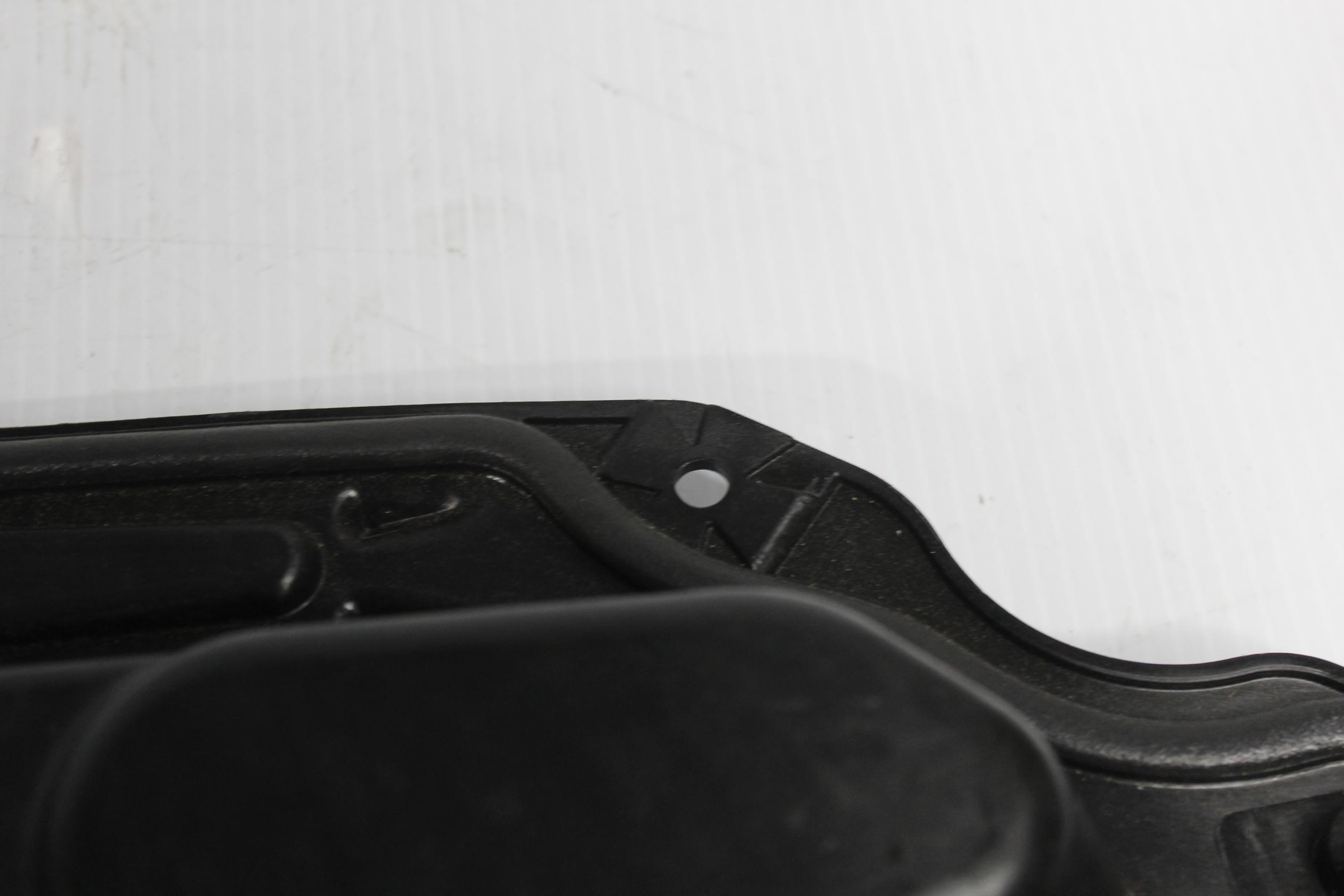 Land Rover L550 Discovery Sport RHR Right Rear Inner Door Panel Trim LR059006 - Image 9