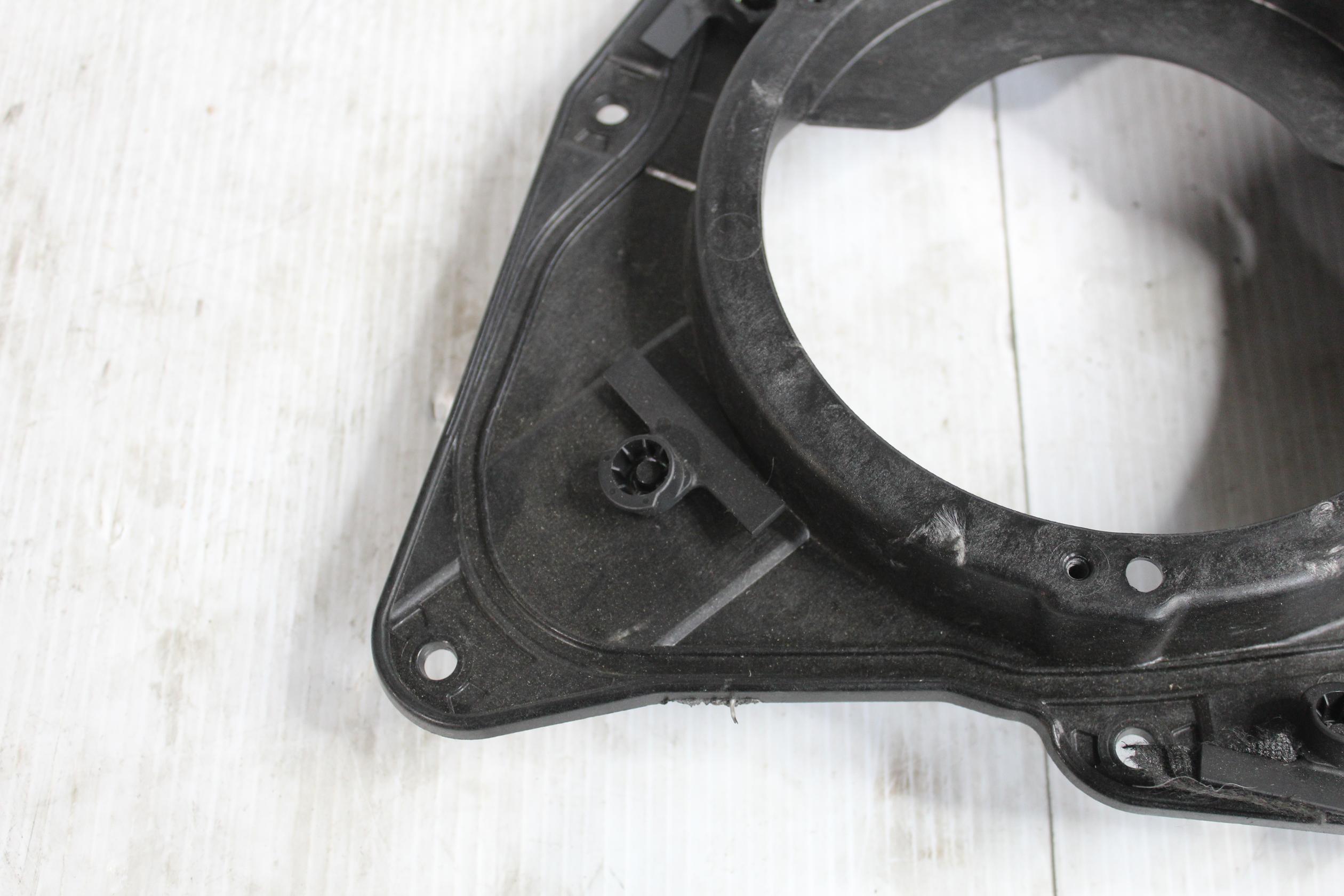 Land Rover L550 Discovery Sport Front Right Door Panel Inner Trim LR094257 - Image 7