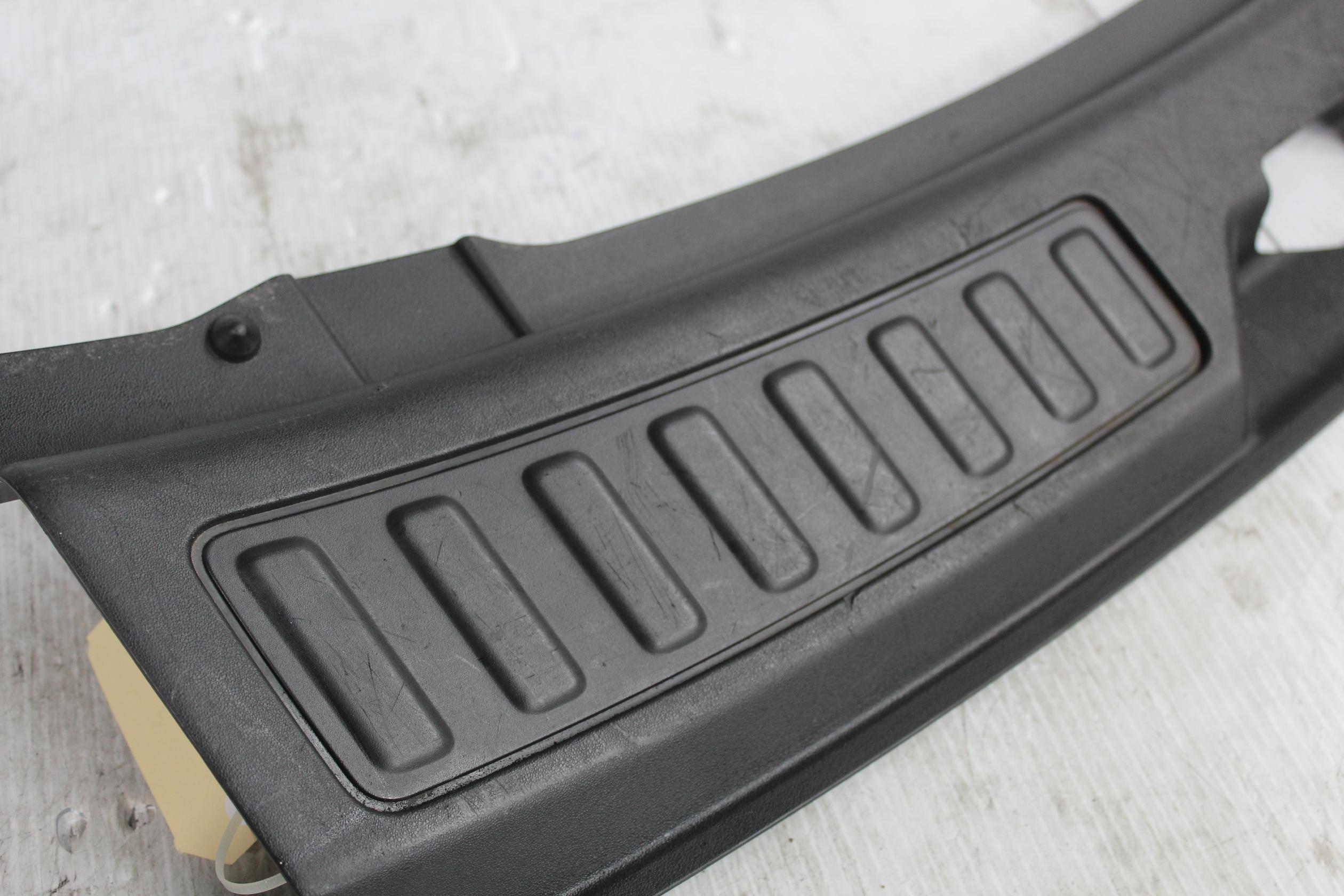 Land Rover L550 Discovery Sport Inner Boot Trim LR060584, FK72113A10AC8PVJ - Image 15