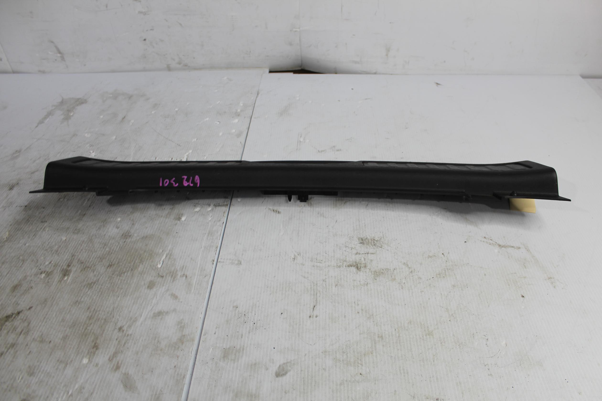 Land Rover L550 Discovery Sport Inner Boot Trim LR060584, FK72113A10AC8PVJ - Image 5