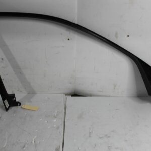 Land Rover L550 Discovery Sport RHF Front Right Inner Window Trim LR077105 - Image 2
