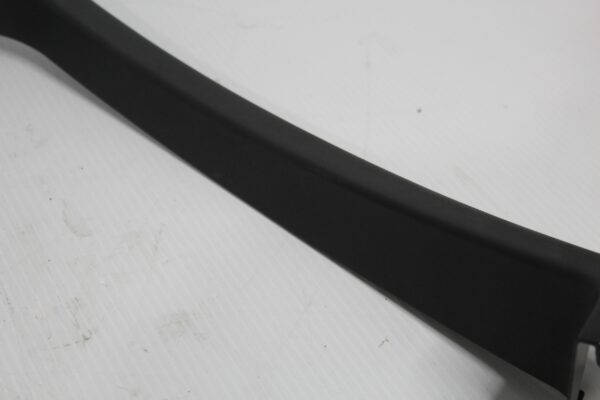Land Rover L550 Discovery Sport RHF Front Right Inner Window Trim LR077105