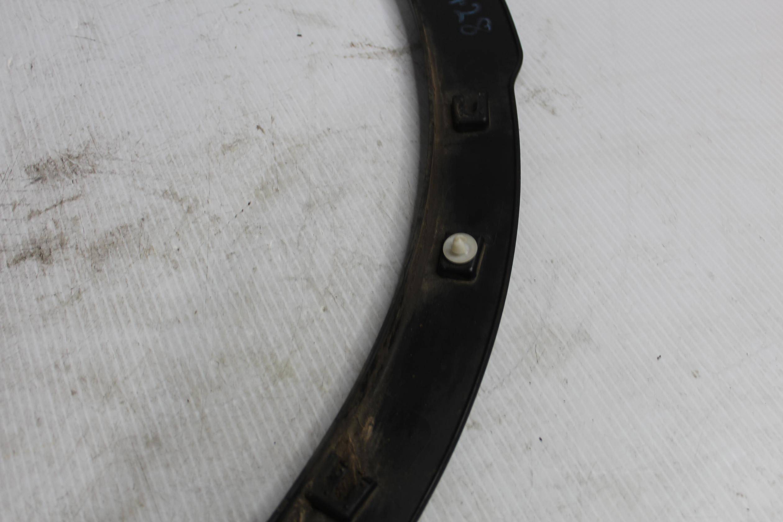 Land Rover L550 Discovery Sport RHR Right Rear Wheel Arch Flare LR078873 - Image 9