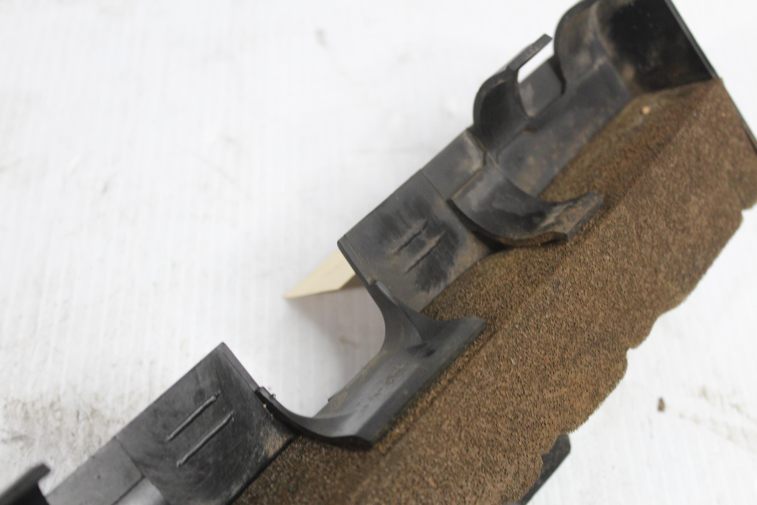 Range Rover Sport L494 Upper Side Aux Radiator Bracket LR052925, LR117094 - Image 9