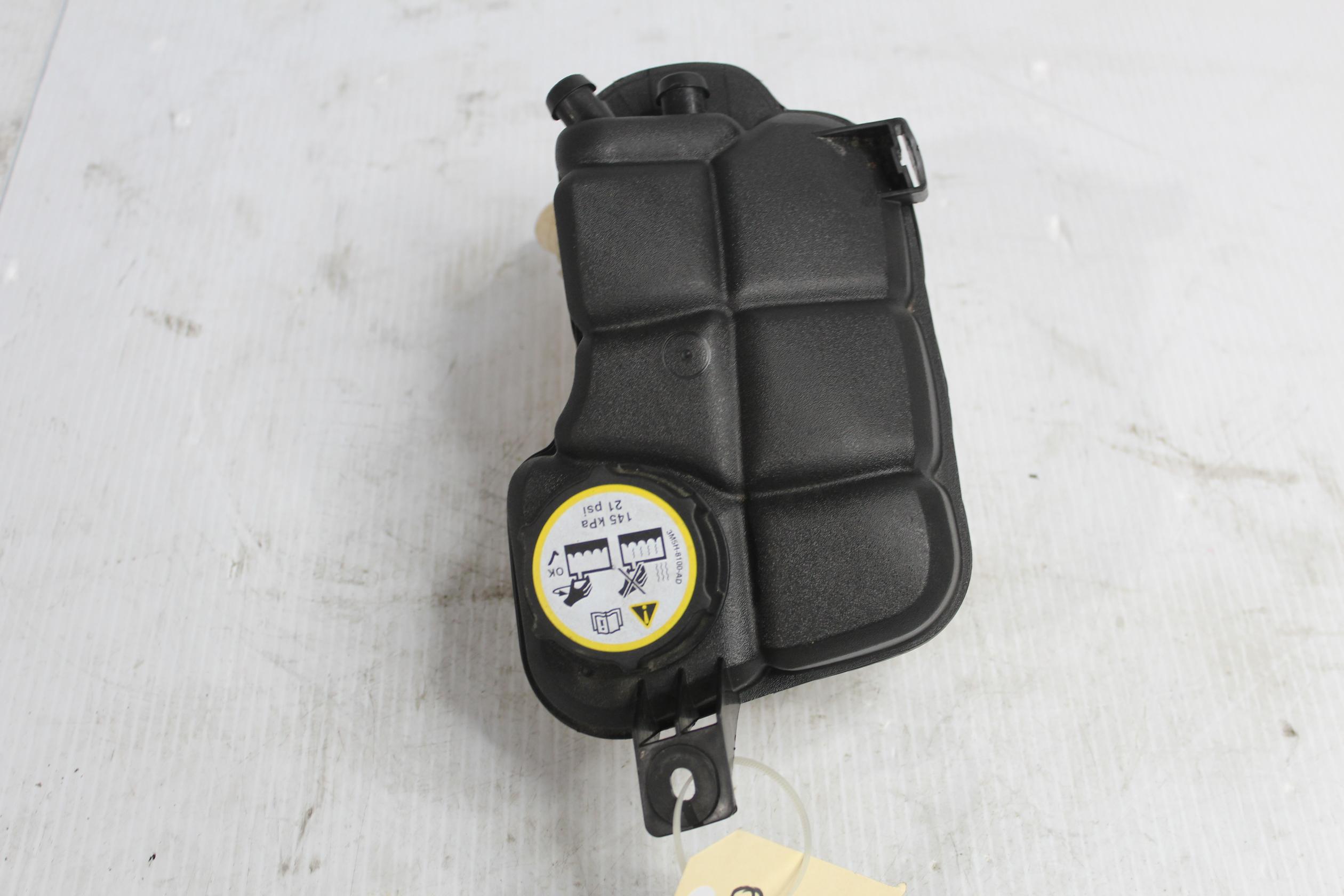 Land Rover L550 Discovery Sport Radiator Coolant Overflow Tank Bottle LR060349 - Image 2