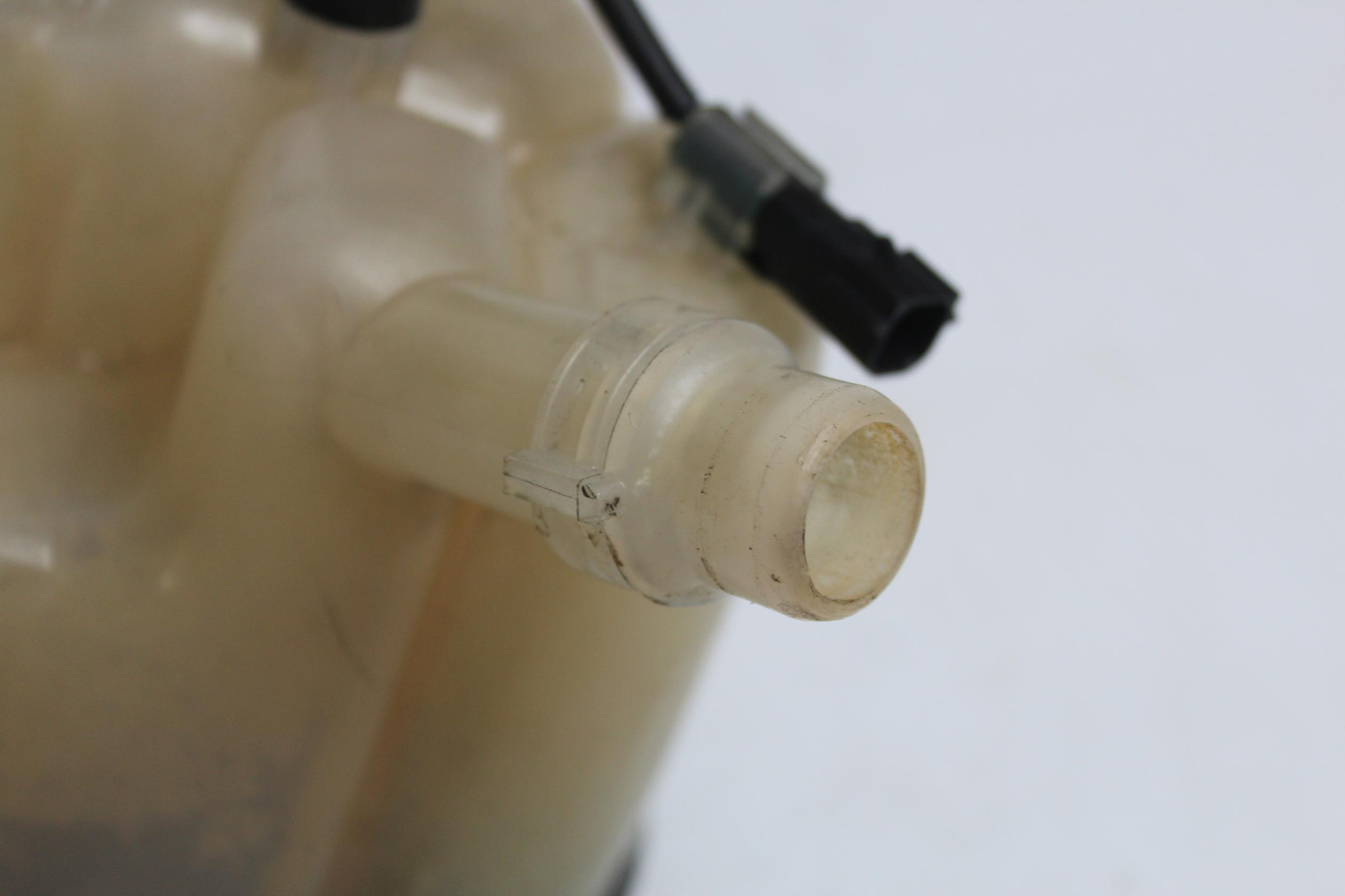 Land Rover L550 Discovery Sport Radiator Coolant Overflow Tank Bottle LR060349 - Image 7