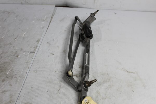 Land Rover L462 Discovery 5 Windscreen Wiper Motor Assembly LR083137