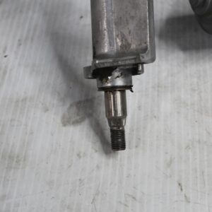 Land Rover L462 Discovery 5 Windscreen Wiper Motor Assembly LR083137 - Image 11