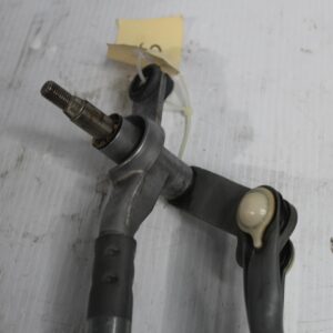 Land Rover L462 Discovery 5 Windscreen Wiper Motor Assembly LR083137 - Image 8