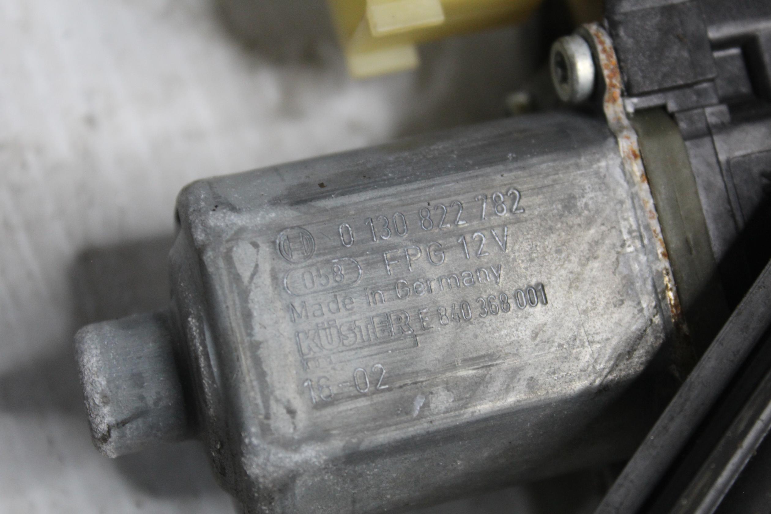 Range Rover Sport L494 LHR Left Rear Window Regulator Motor LR078871, LR153956 - Image 5
