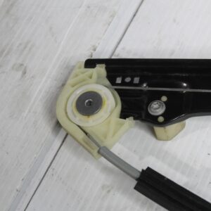 Range Rover Sport L494 LHR Left Rear Window Regulator Motor LR078871, LR153956 - Image 9