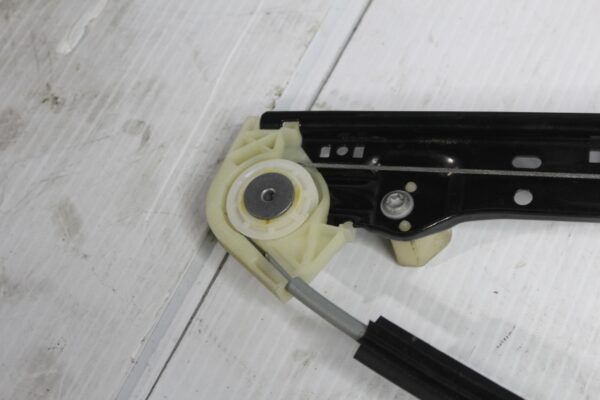 Range Rover Sport L494 LHR Left Rear Window Regulator Motor LR078871, LR153956