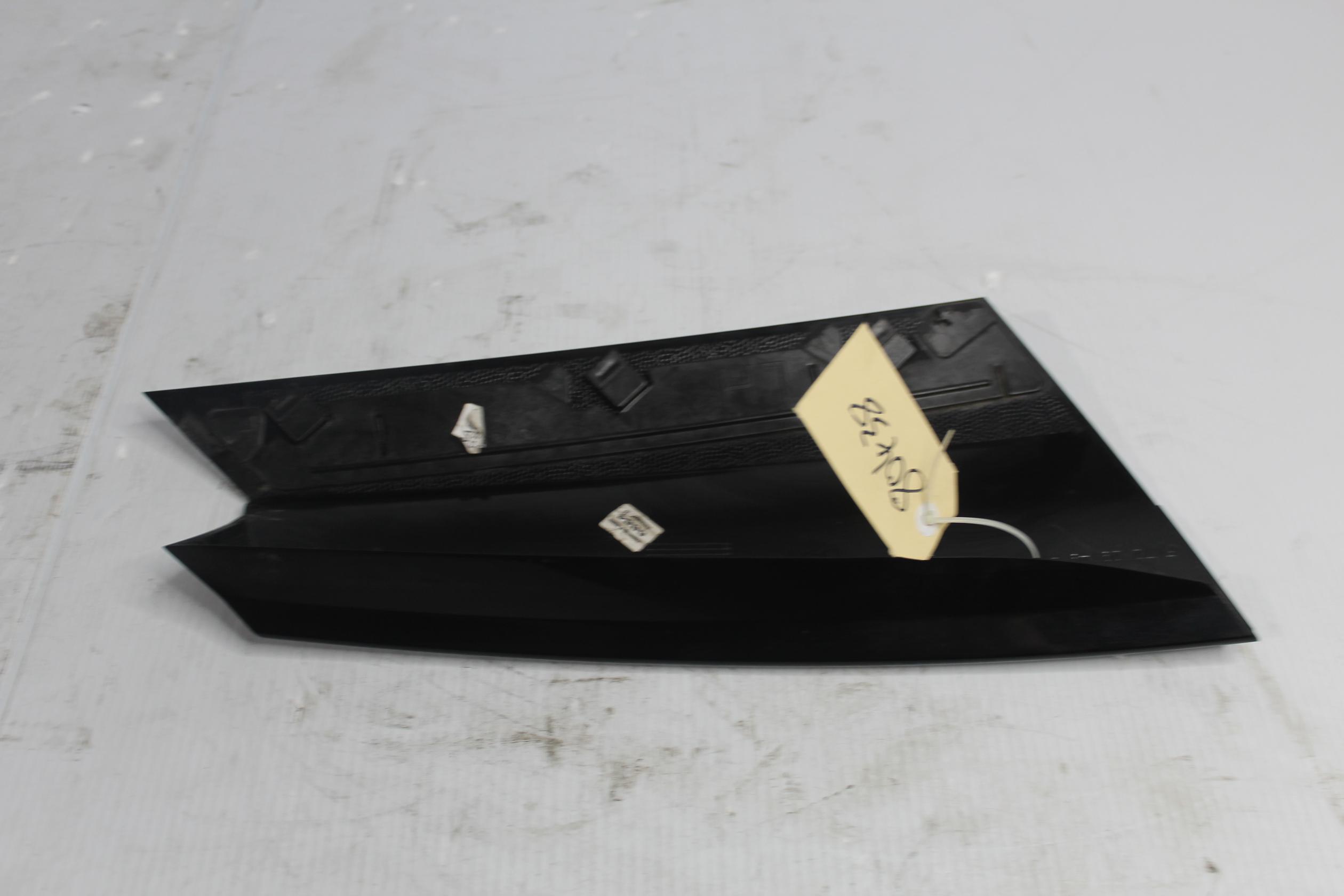 Land Rover L550 Discovery Sport LH Left Outer Rear Trim Panel LR061130, LR149374 - Image 5