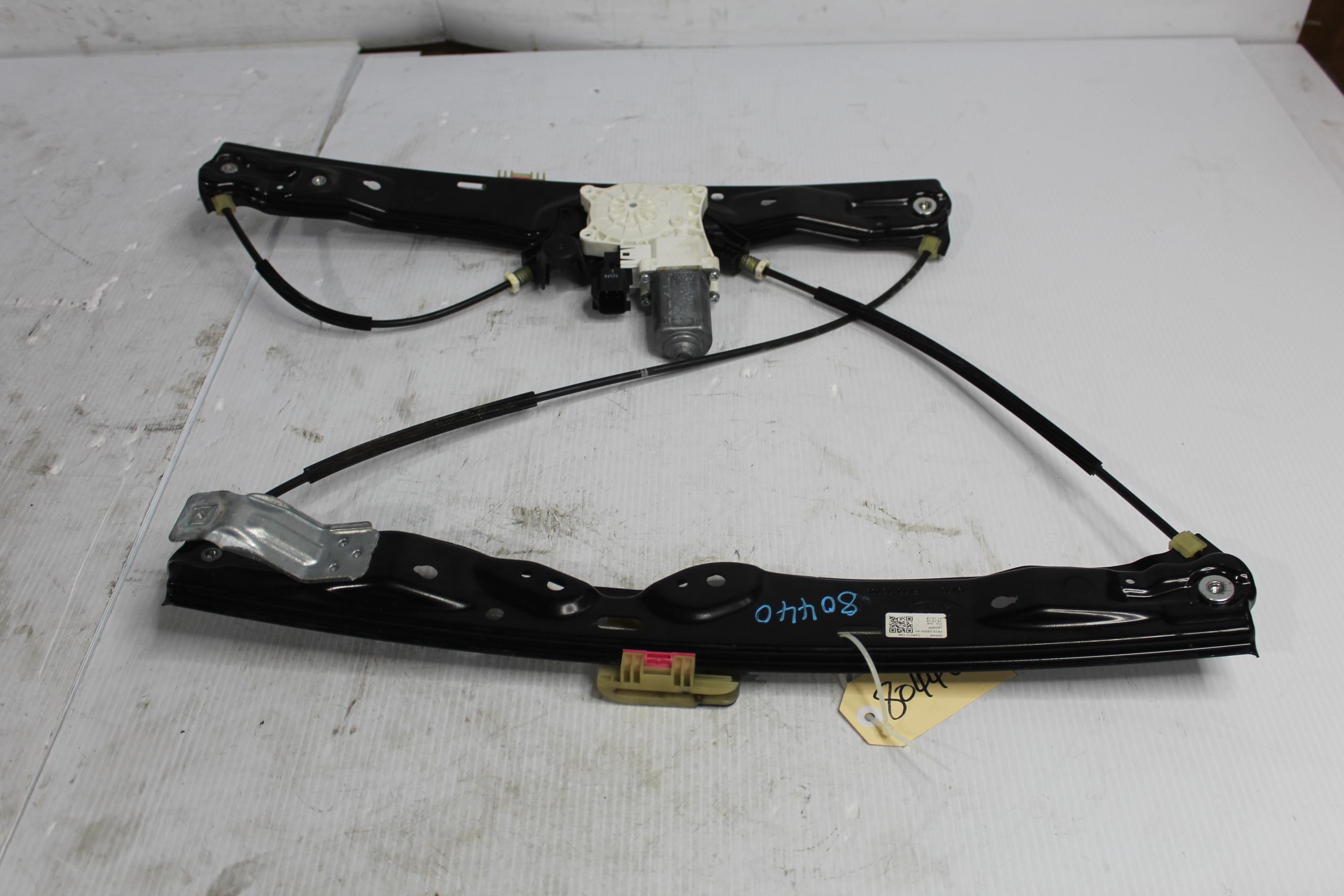 Land Rover L550 Discovery Sport RHF Right Front Window Regulator LR058512, LR165908 - Image 4