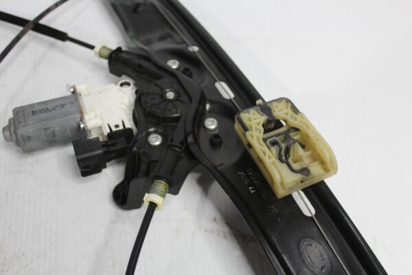 Land Rover L550 Discovery Sport RHF Right Front Window Regulator LR058512, LR165908