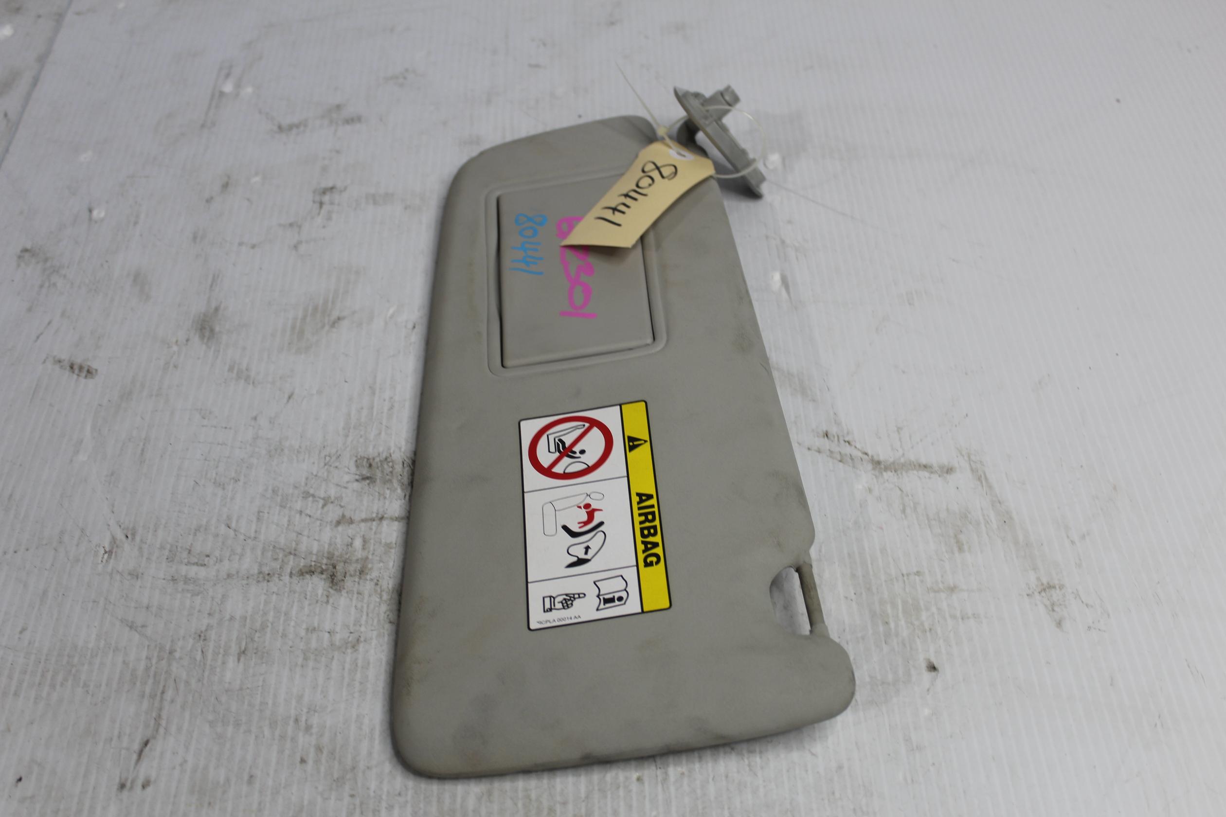 Land Rover L550 Discovery Sport RH Drivers Sun Visor Grey LR060404 - Image 2