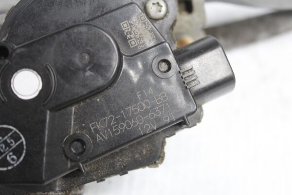 Land Rover L550 Discovery Sport Windscreen Wiper Motor Assembly LR058846