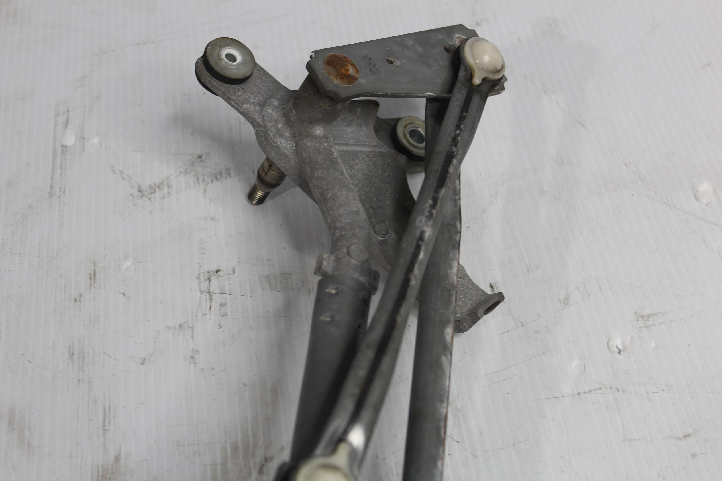 Land Rover L550 Discovery Sport Windscreen Wiper Motor Assembly LR058846 - Image 9