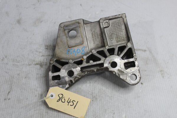 Land Rover L550 Discovery Sport Engine Support Mount LR071977, LR095899