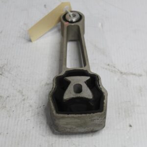 Land Rover L550 Discovery Sport Upper Engine Support LR000597 - Image 2