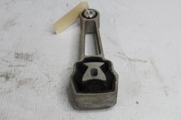 Land Rover L550 Discovery Sport Upper Engine Support LR000597