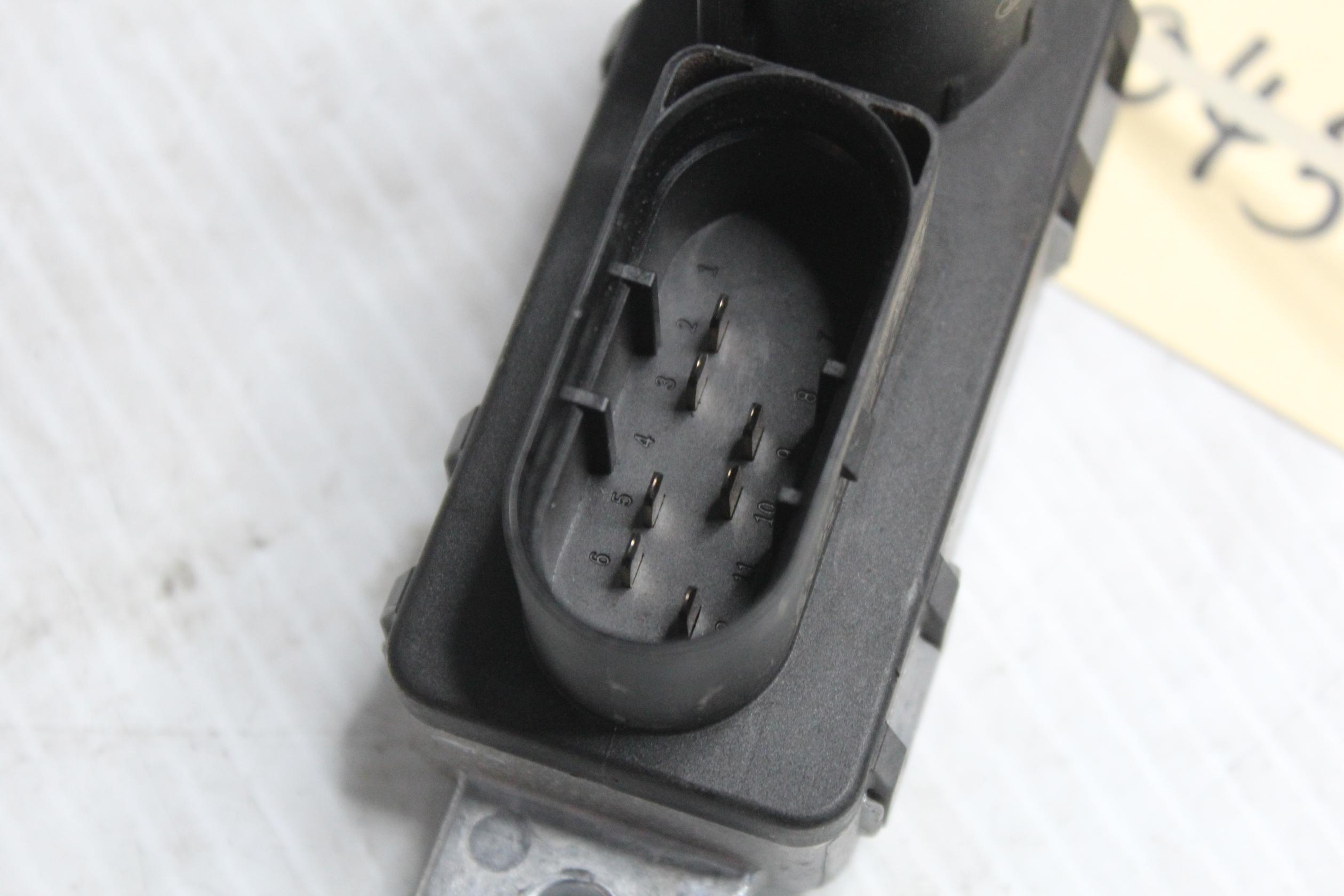Land Rover L550 Discovery Sport Glow Plug Control Module LR071821, LR147217 - Image 6