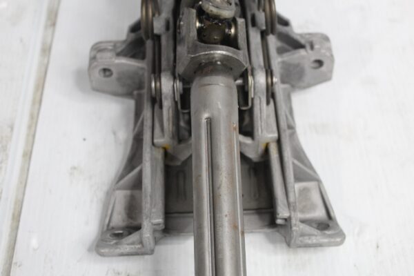 Land Rover L550 Discovery Sport Manual Steering Column LR032337, BJ323F937CB