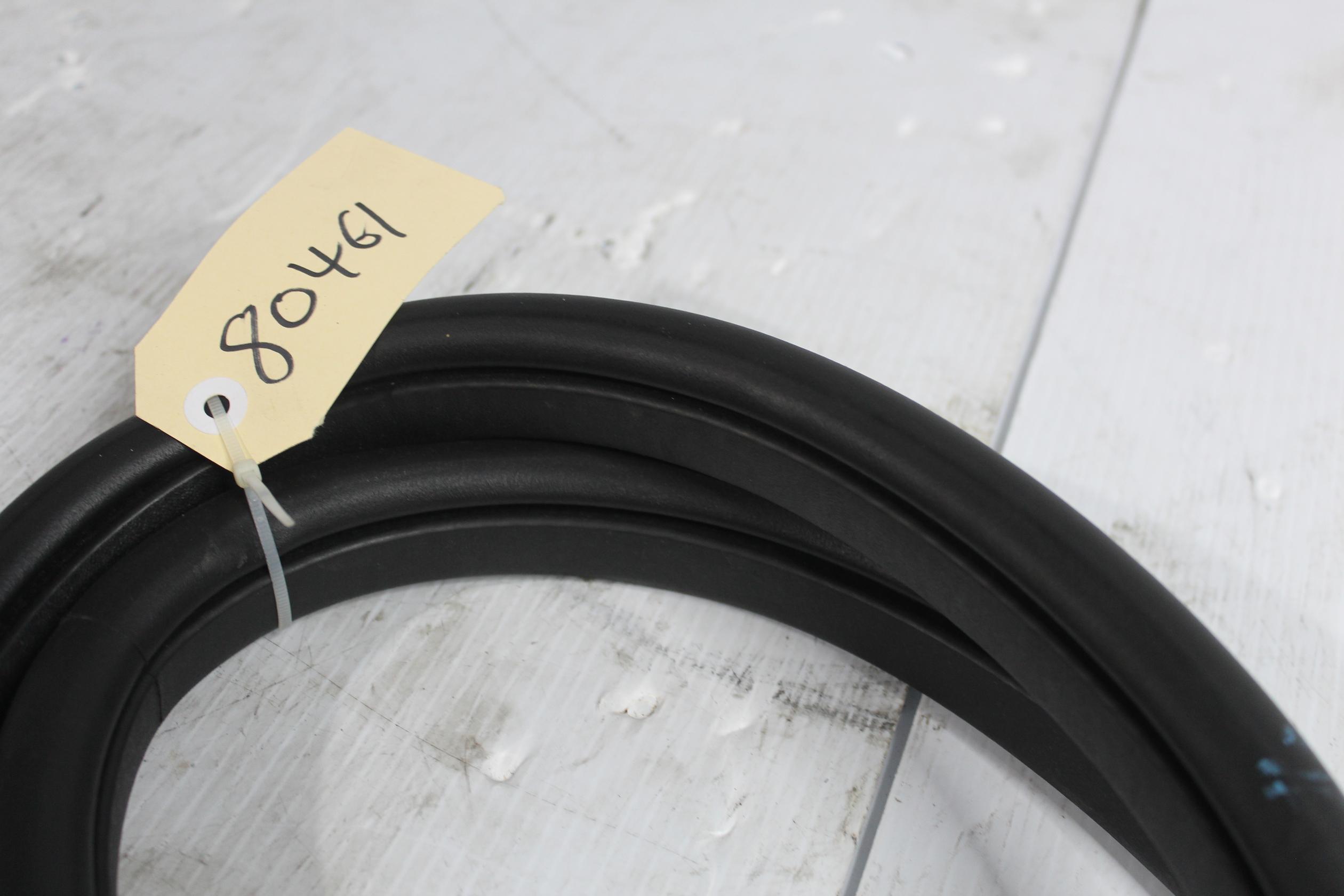 Land Rover L550 Discovery Sport Rear Door Seal Rubber LR084518, LR178741 - Image 8