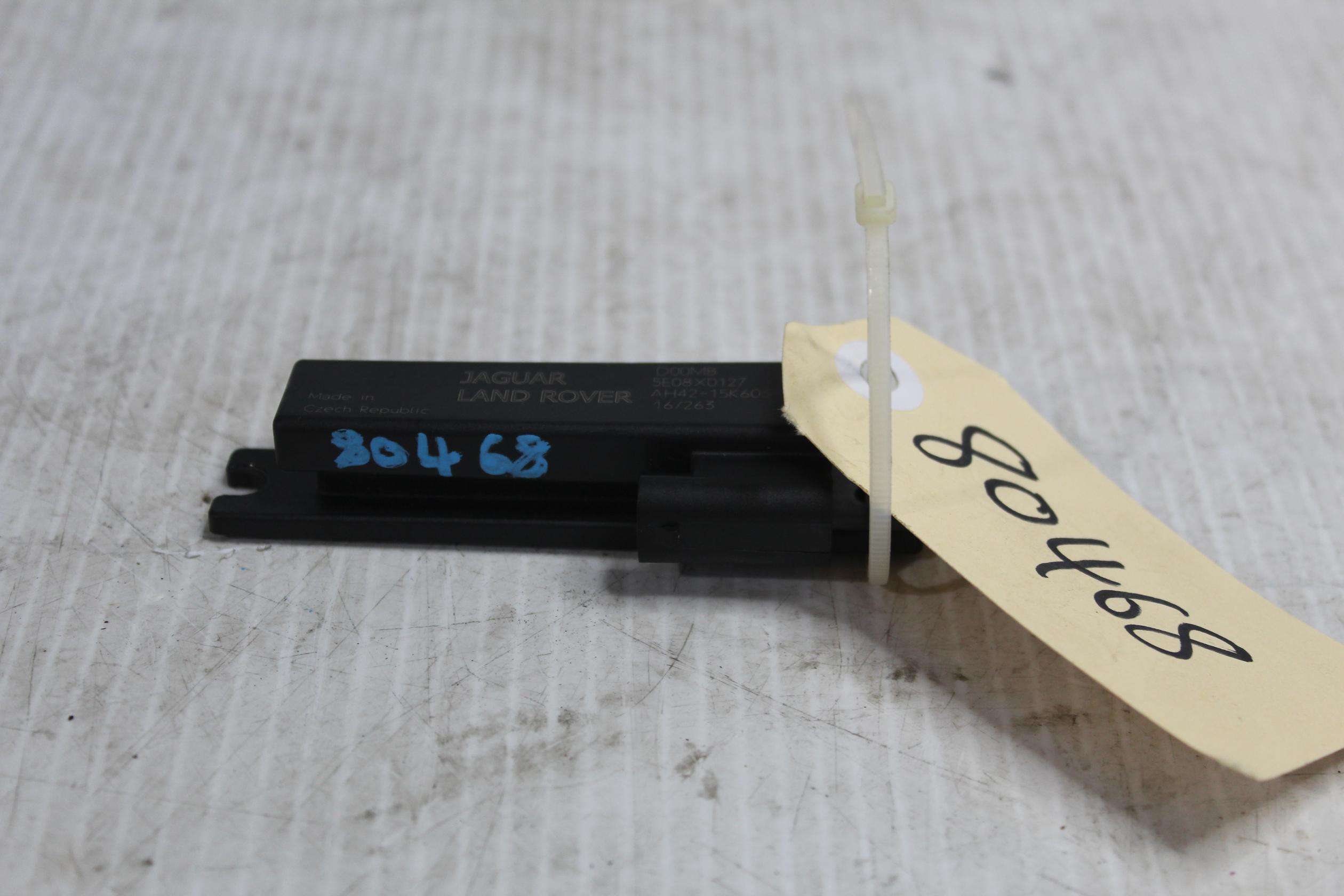 Land Rover L550 Discovery Sport KESSY Key Aerial Module LR012709, AH4215K603AA - Image 1