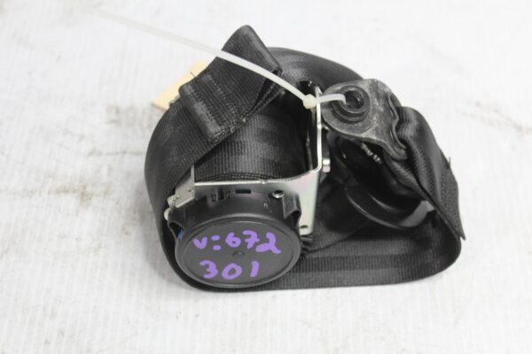 Land Rover L550 Discovery Sport Left Rear Seat Belt Pretensioner LR084723, 541123689PVJ