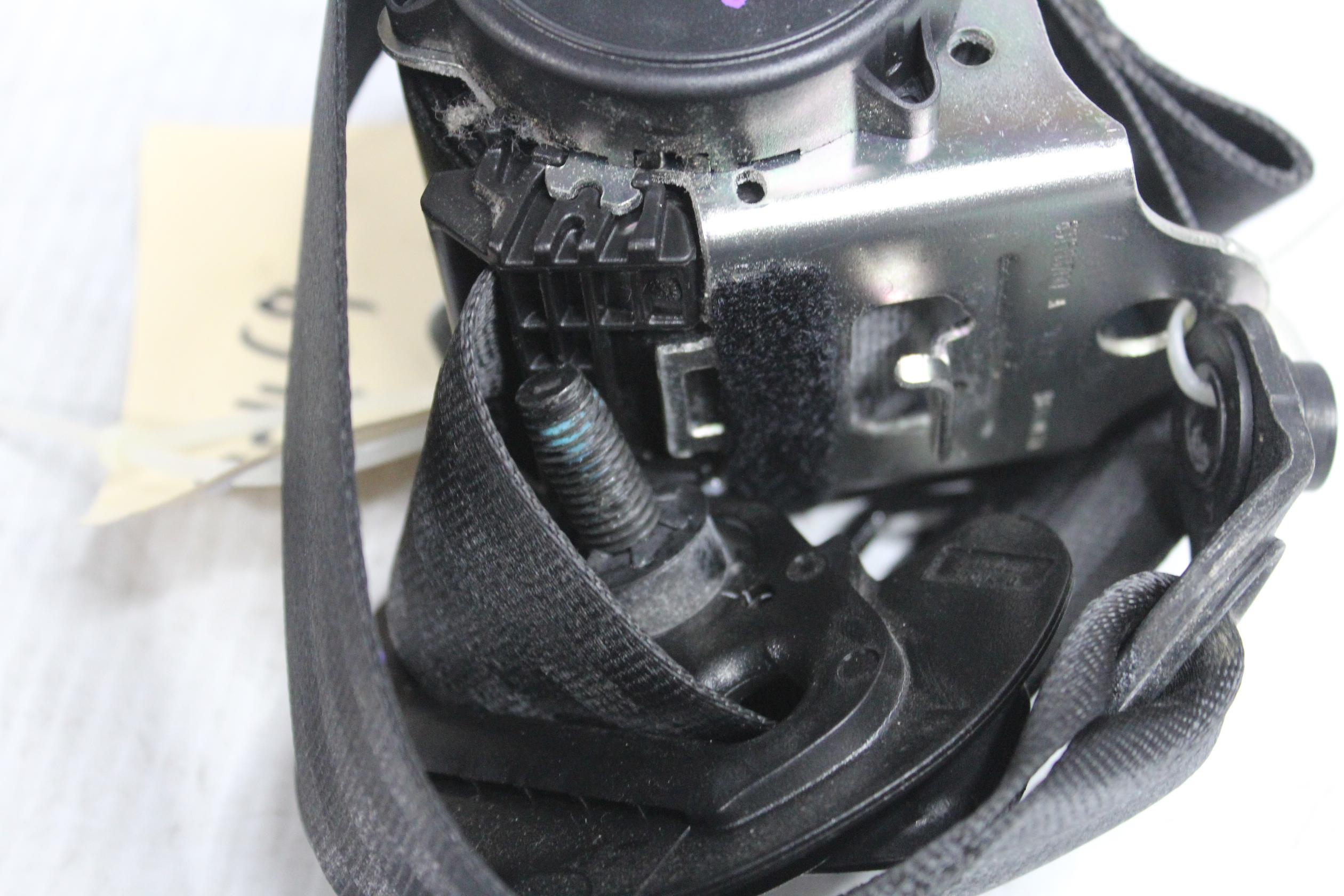 Land Rover L550 Discovery Sport Left Rear Seat Belt Pretensioner LR084723, 541123689PVJ - Image 6