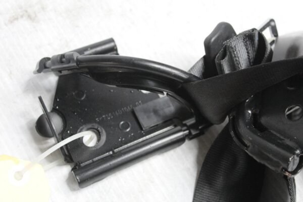 Land Rover L550 Discovery Sport Right Rear Seat Belt Pretensioner LR084724, 541123687PVJ