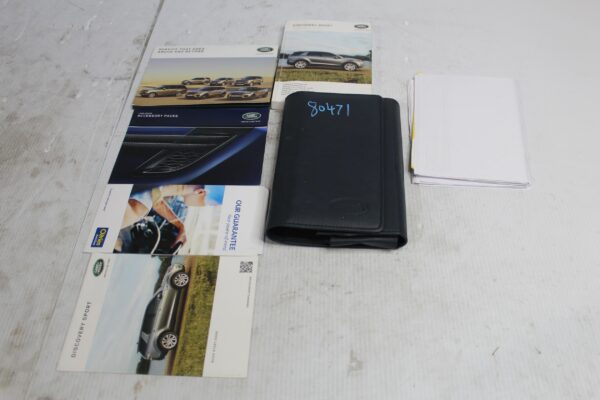 Land Rover L550 Discovery Sport Owners Manual Books w Pouch