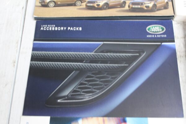 Land Rover L550 Discovery Sport Owners Manual Books w Pouch