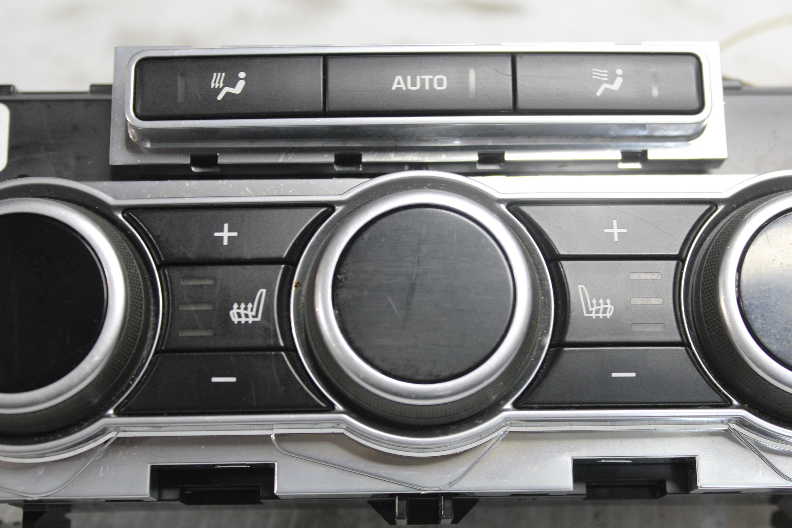 Range Rover L494 Sport REAR Seat Climate Control Panel LR070397, GPLA18D687BB - Image 11