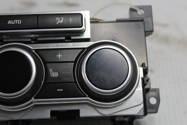 Range Rover L494 Sport REAR Seat Climate Control Panel LR070397, GPLA18D687BB