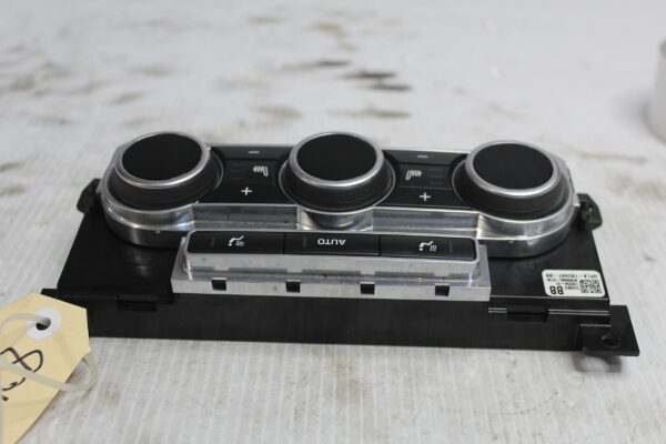 Range Rover L494 Sport REAR Seat Climate Control Panel LR070397, GPLA18D687BB