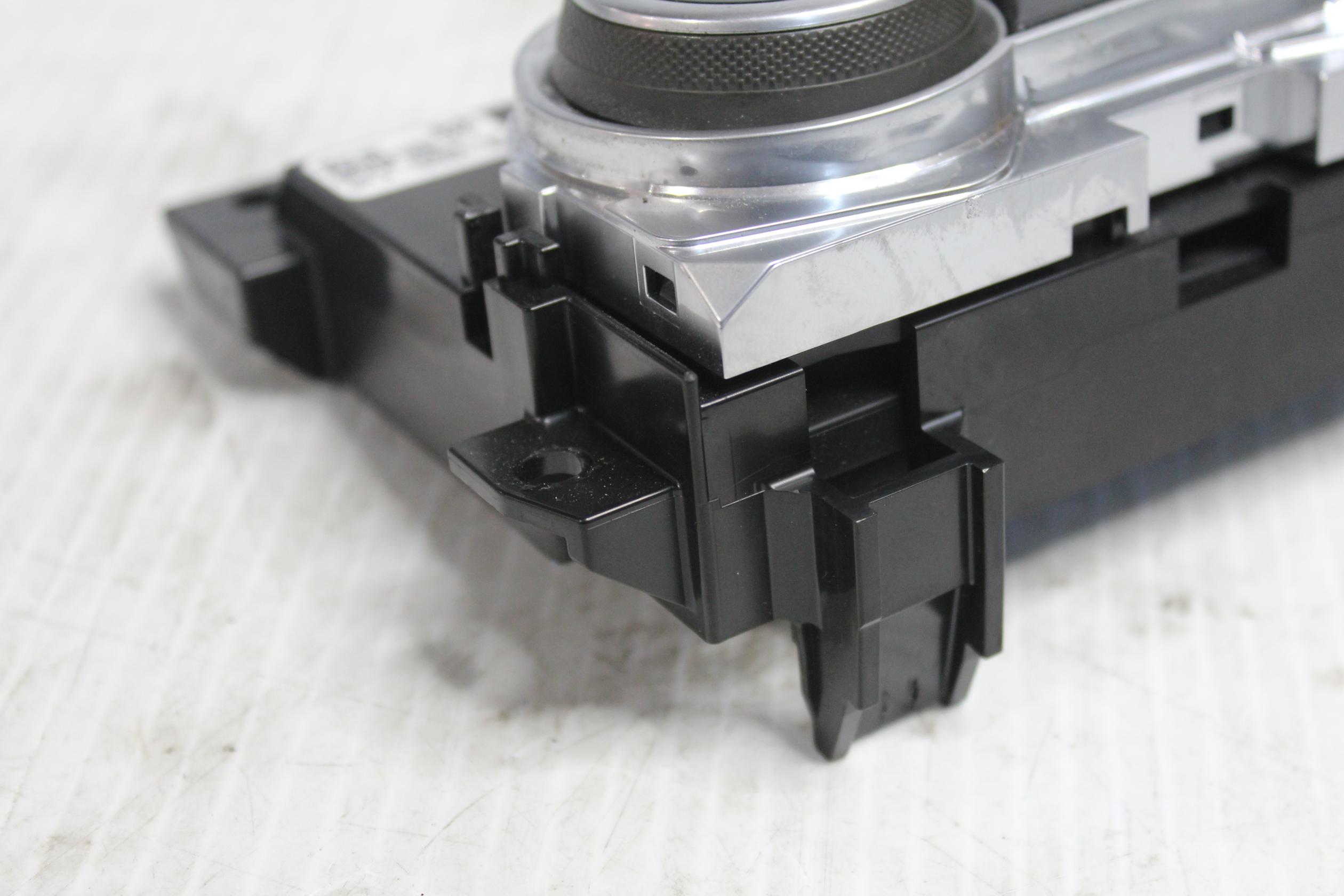 Range Rover L494 Sport REAR Seat Climate Control Panel LR070397, GPLA18D687BB - Image 7