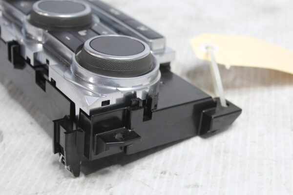 Range Rover L494 Sport REAR Seat Climate Control Panel LR070397, GPLA18D687BB