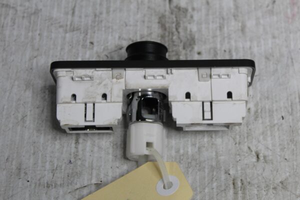 Range Rover Sport L494 Centre Console Plug Socket LR044901, CPLA19C166CB