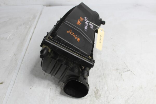 Range Rover Sport L494 Right Air Intake Box LR036428, LR095789, CPLA9600DA, CPLA9600DC