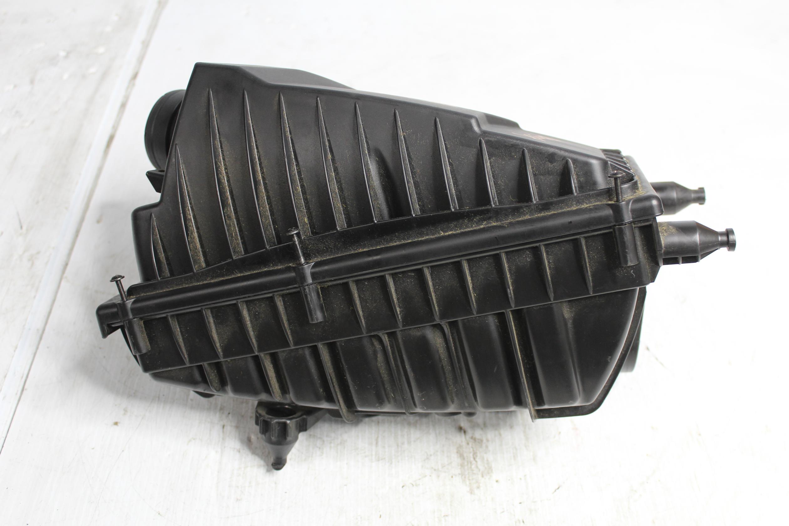 Range Rover Sport L494 Right Air Intake Box LR036428, LR095789, CPLA9600DA, CPLA9600DC - Image 3