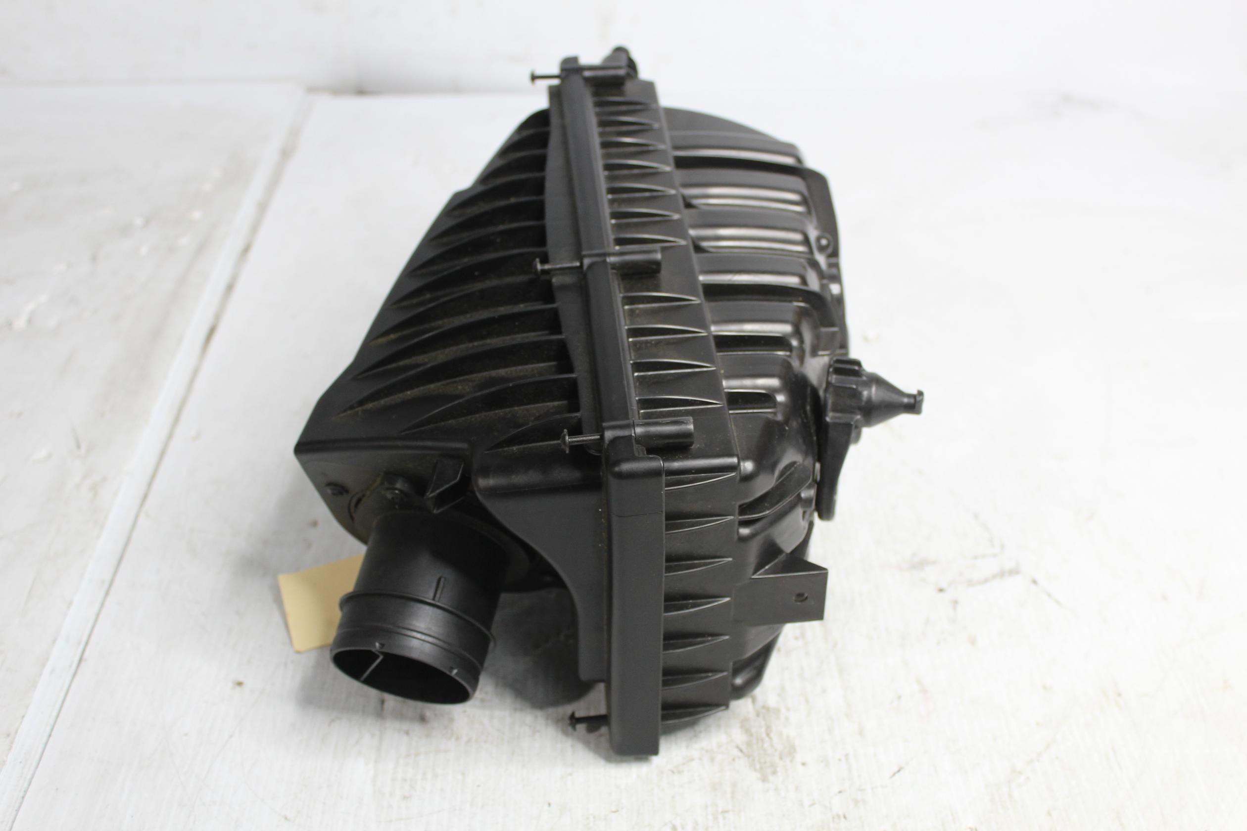 Range Rover Sport L494 Right Air Intake Box LR036428, LR095789, CPLA9600DA, CPLA9600DC - Image 8