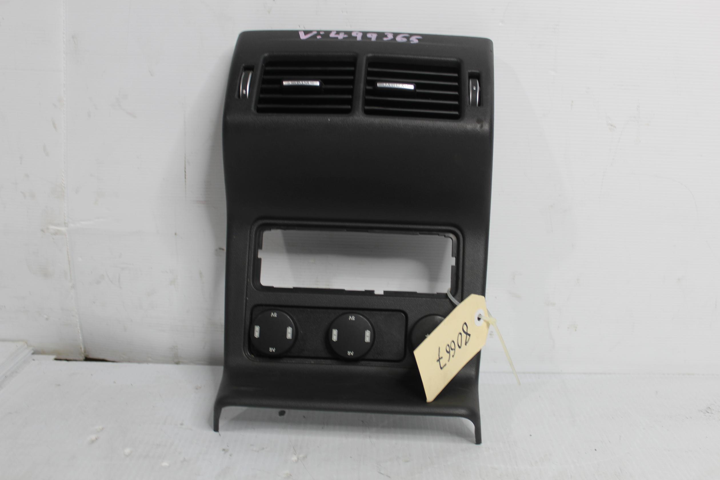 Jaguar X761 F Pace Rear Centre Console Panel with Vent T2H3069, GX63014A22AB - Image 2
