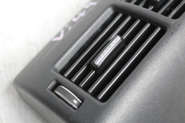 Jaguar X761 F Pace Rear Centre Console Panel with Vent T2H3069, GX63014A22AB