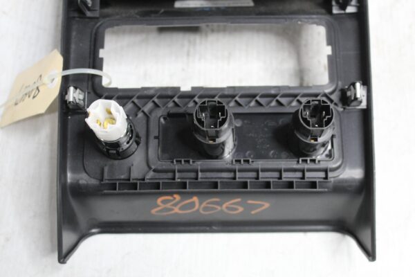 Jaguar X761 F Pace Rear Centre Console Panel with Vent T2H3069, GX63014A22AB
