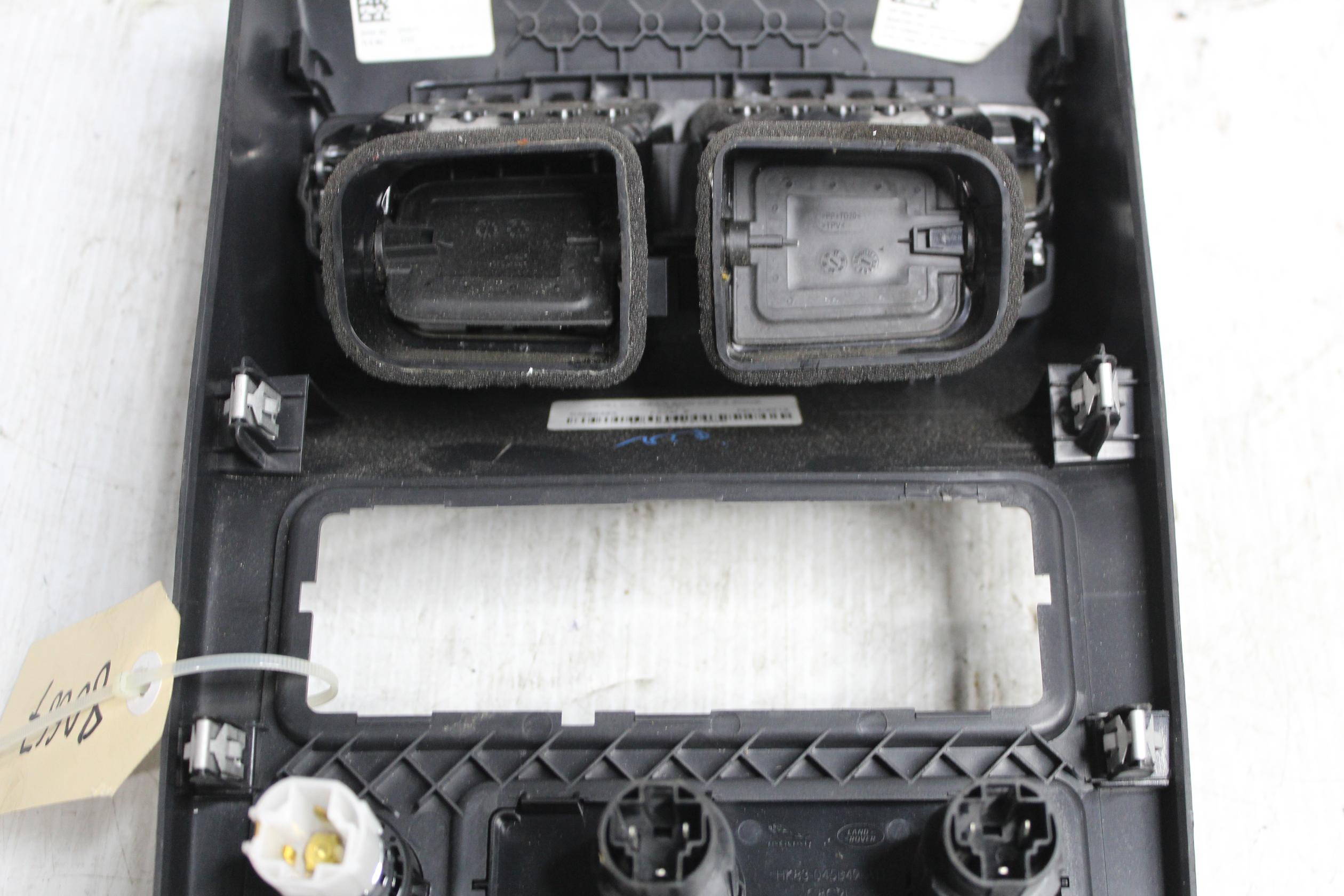 Jaguar X761 F Pace Rear Centre Console Panel with Vent T2H3069, GX63014A22AB - Image 6