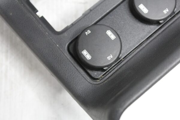 Jaguar X761 F Pace Rear Centre Console Panel with Vent T2H3069, GX63014A22AB